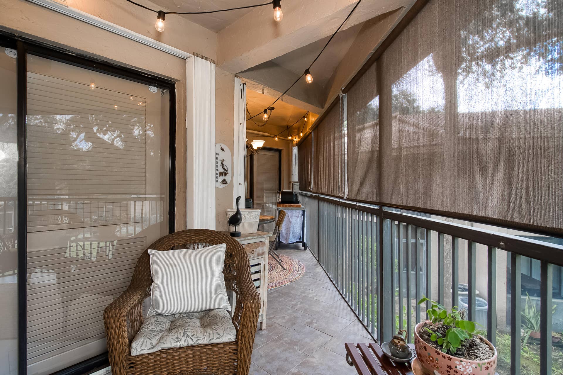 9533 NW 2ND Place, #2-L, Coral Springs, FL 33071 9533 NW 2nd Pl 36