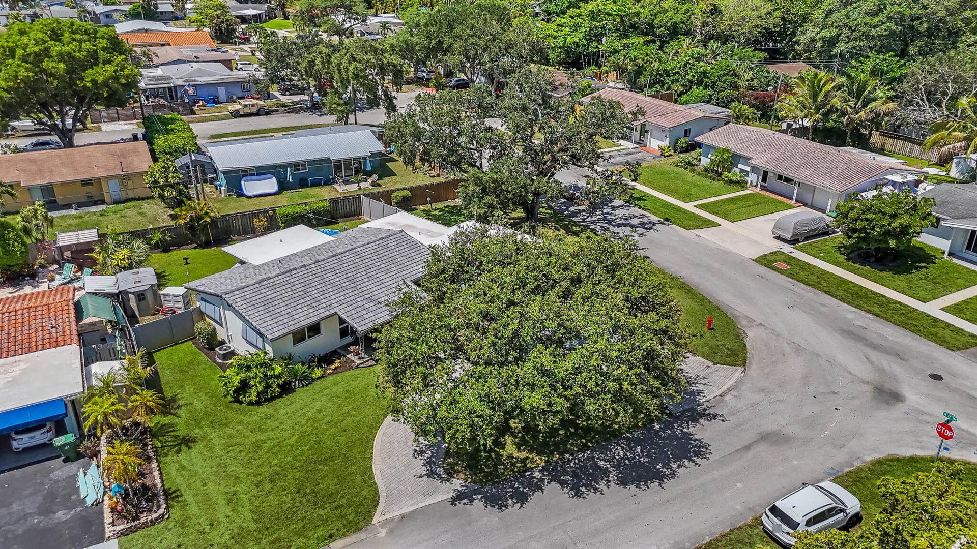 2740 SW 16th Street, Fort Lauderdale, FL 33312 22-web-or-mls-2740-sw-16th-st