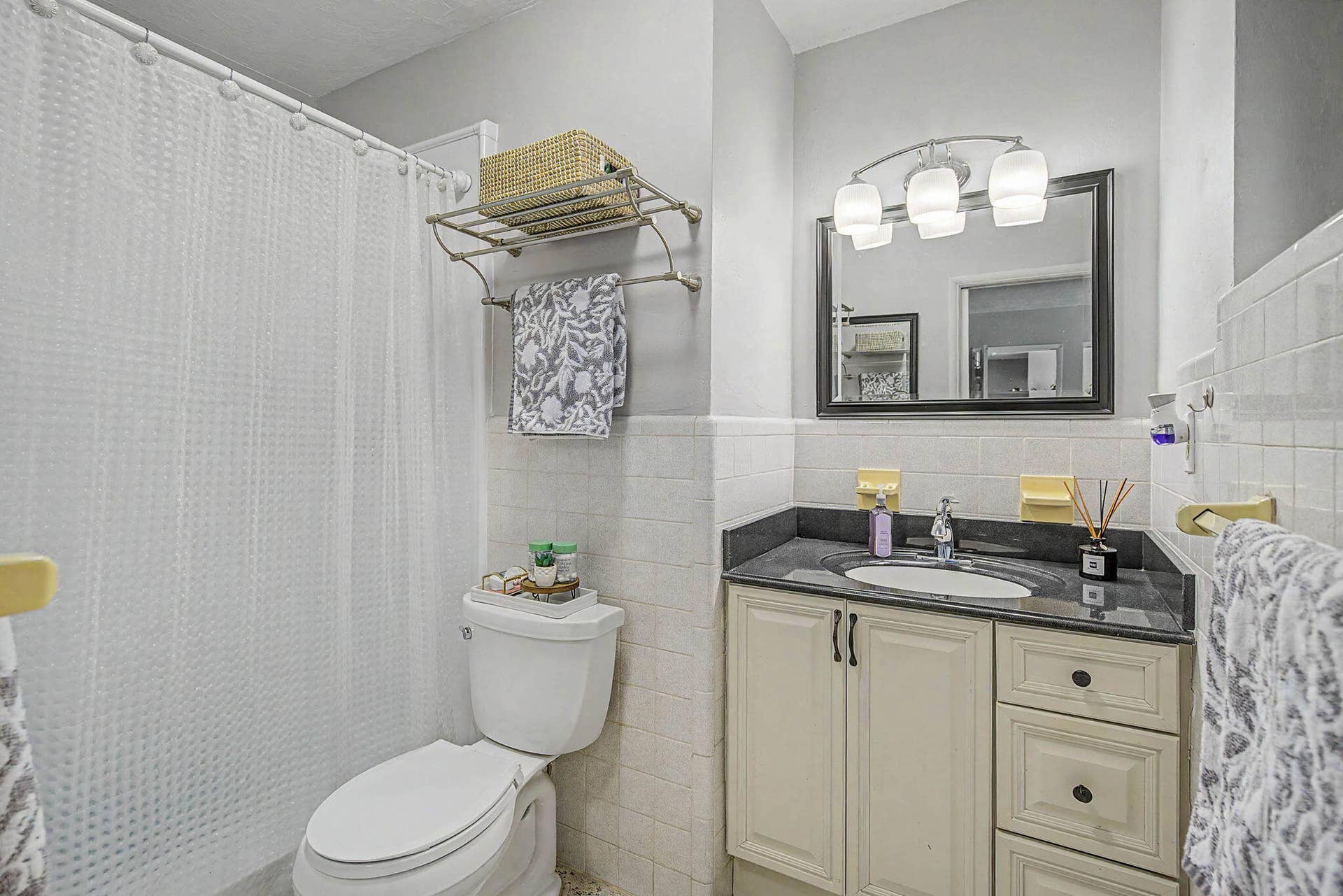 2740 SW 16th Street, Fort Lauderdale, FL 33312 46-web-or-mls-2740-sw-16th-st