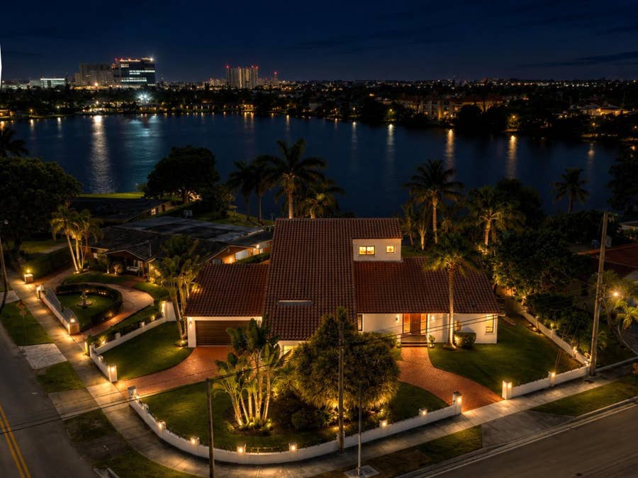 Property photo for 1110 SW 97TH Avenue, Miami, FL