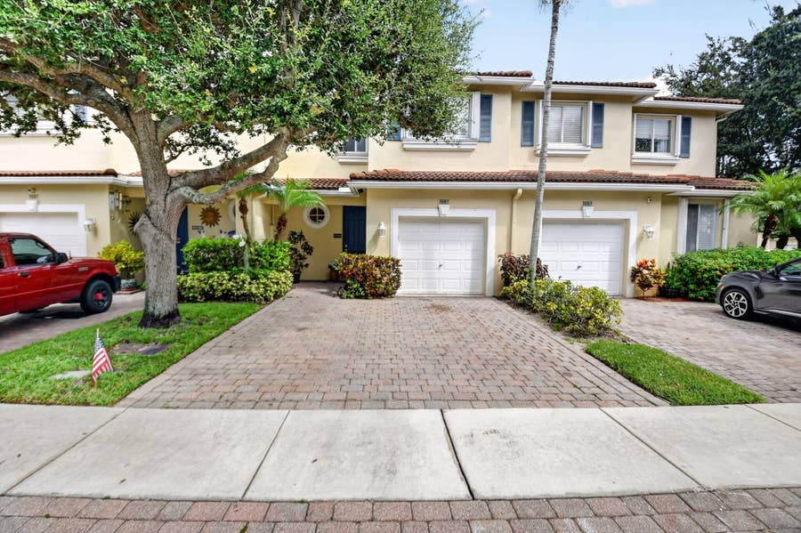 Property photo for 3085 N EVERGREEN Circle, Boynton Beach, FL