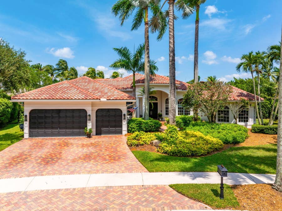 Property photo for 2480 Poinciana Lane, Weston, FL