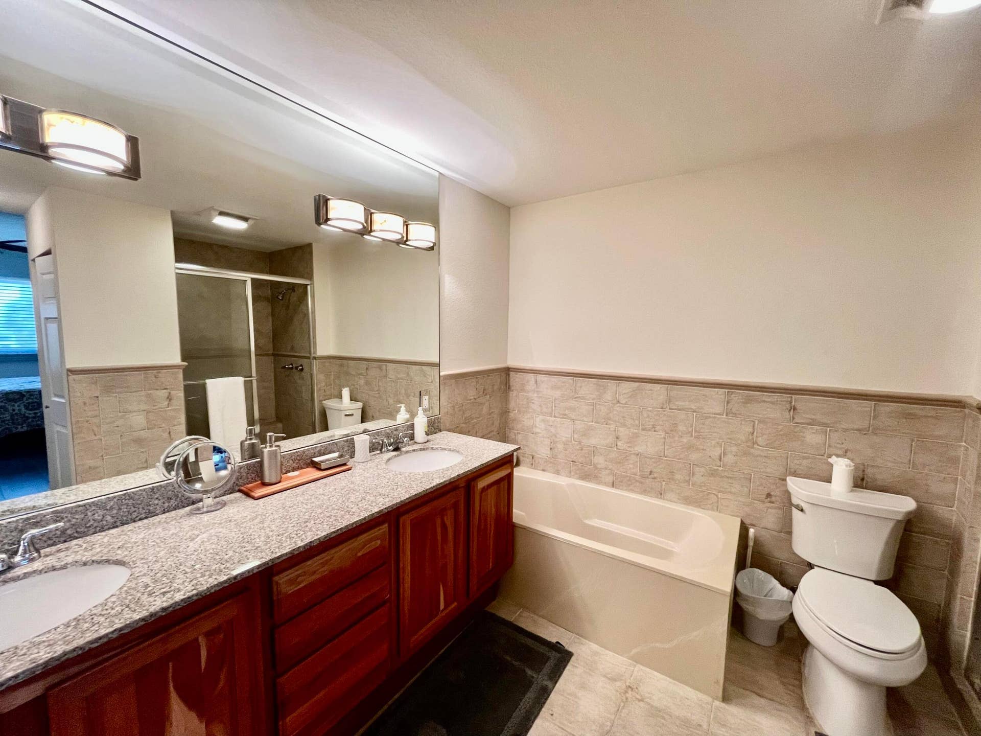 370 GOLFVIEW Road, #302, North Palm Beach, North Palm Beach, FL 33408 Master Bathroom