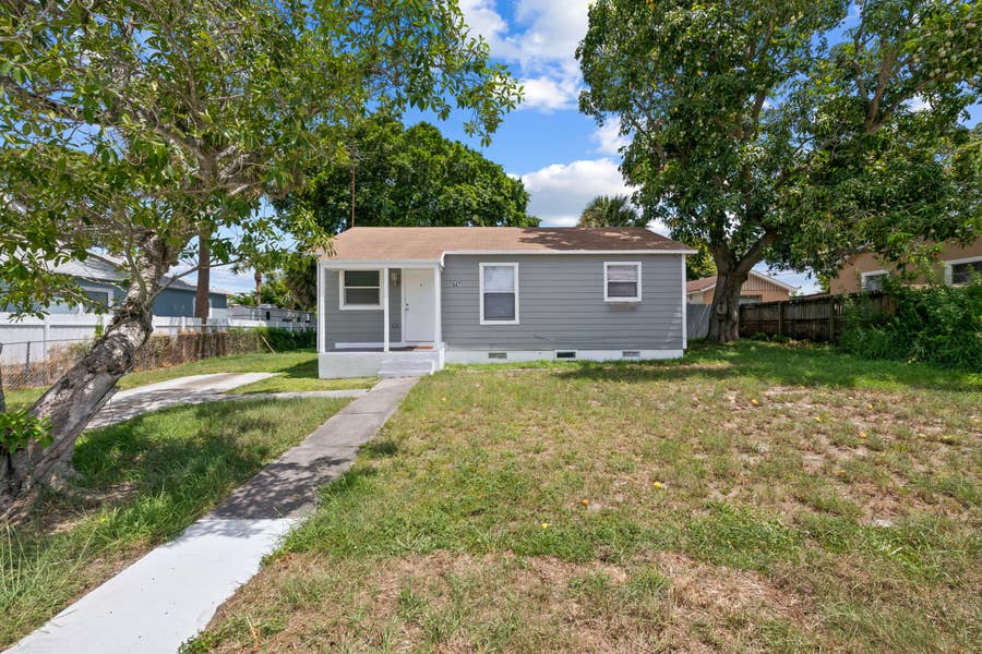 Property photo for 947 43RD Street, West Palm Beach, FL