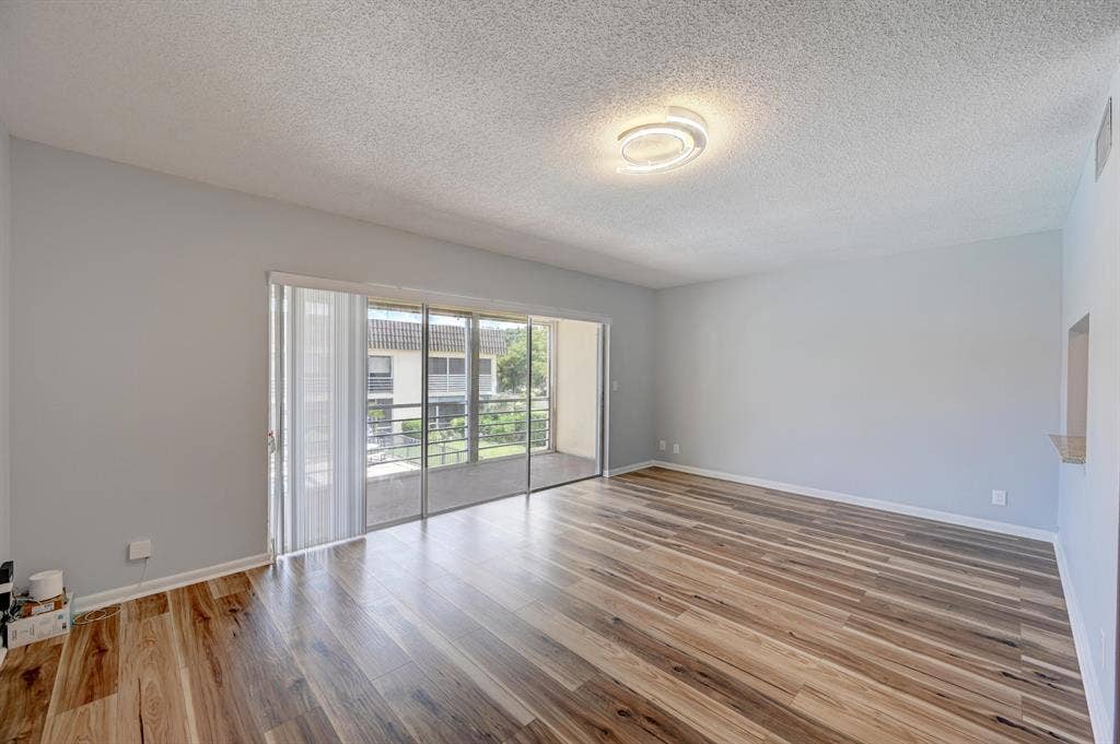 342 Southwind Court, #216, North Palm Beach, FL 33408 southwind11