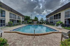 342 Southwind Court, #216, North Palm Beach, FL 33408 southwind17