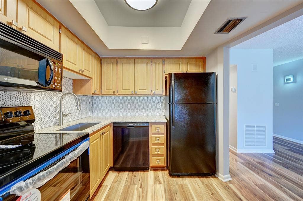 342 Southwind Court, #216, North Palm Beach, FL 33408 southwind14