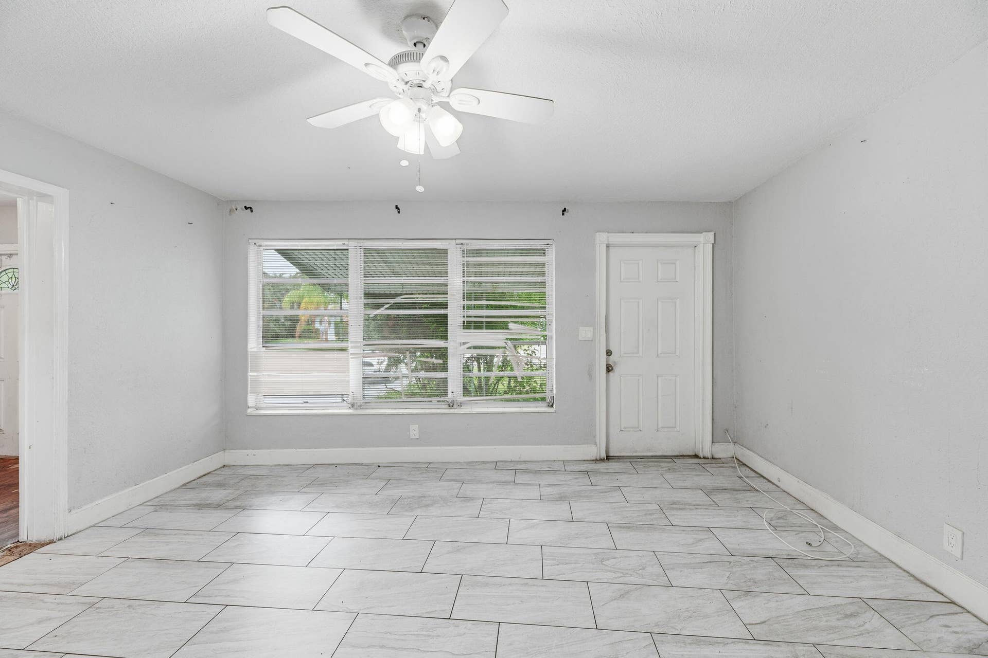 1640 NE 32ND Place, Pompano Beach, FL 33064 004_ListerPros