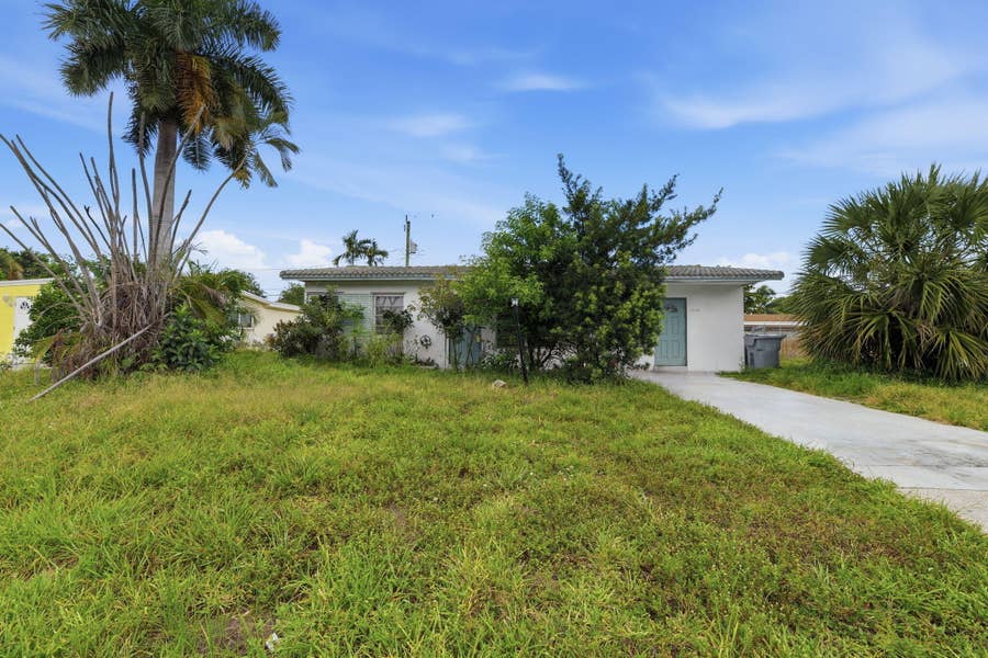 Property photo for 1640 NE 32ND Place, Pompano Beach, FL
