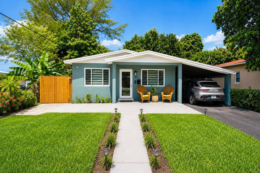 Property photo for 412 S 24TH Avenue, Hollywood, FL