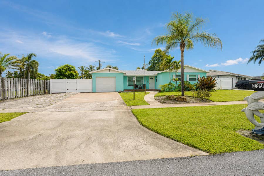 Property photo for 2395 Edgewater Drive, West Palm Beach, FL