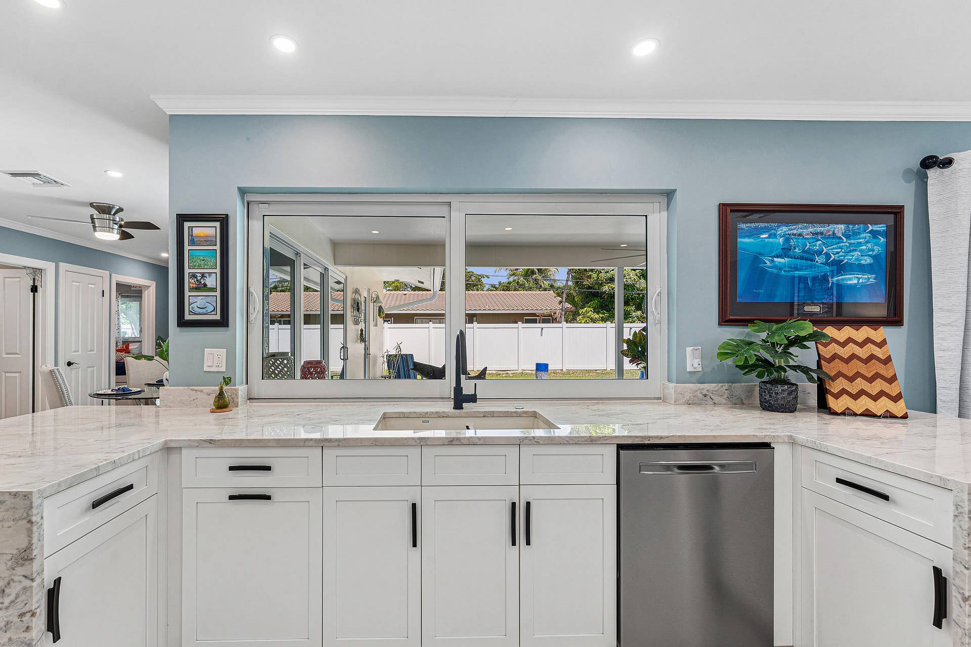 4430 NE 30th Avenue, Lighthouse Point, FL 33064 Kitchen-5