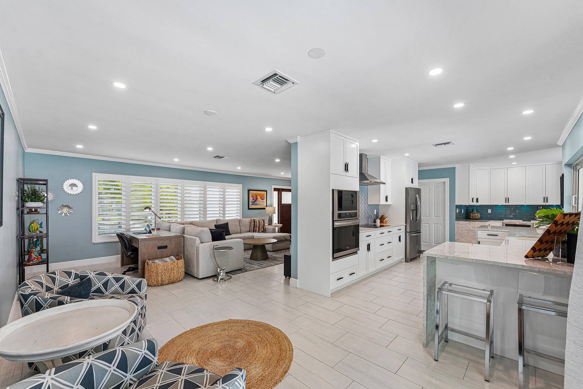 4430 NE 30th Avenue, Lighthouse Point, FL 33064 Kitchen-2