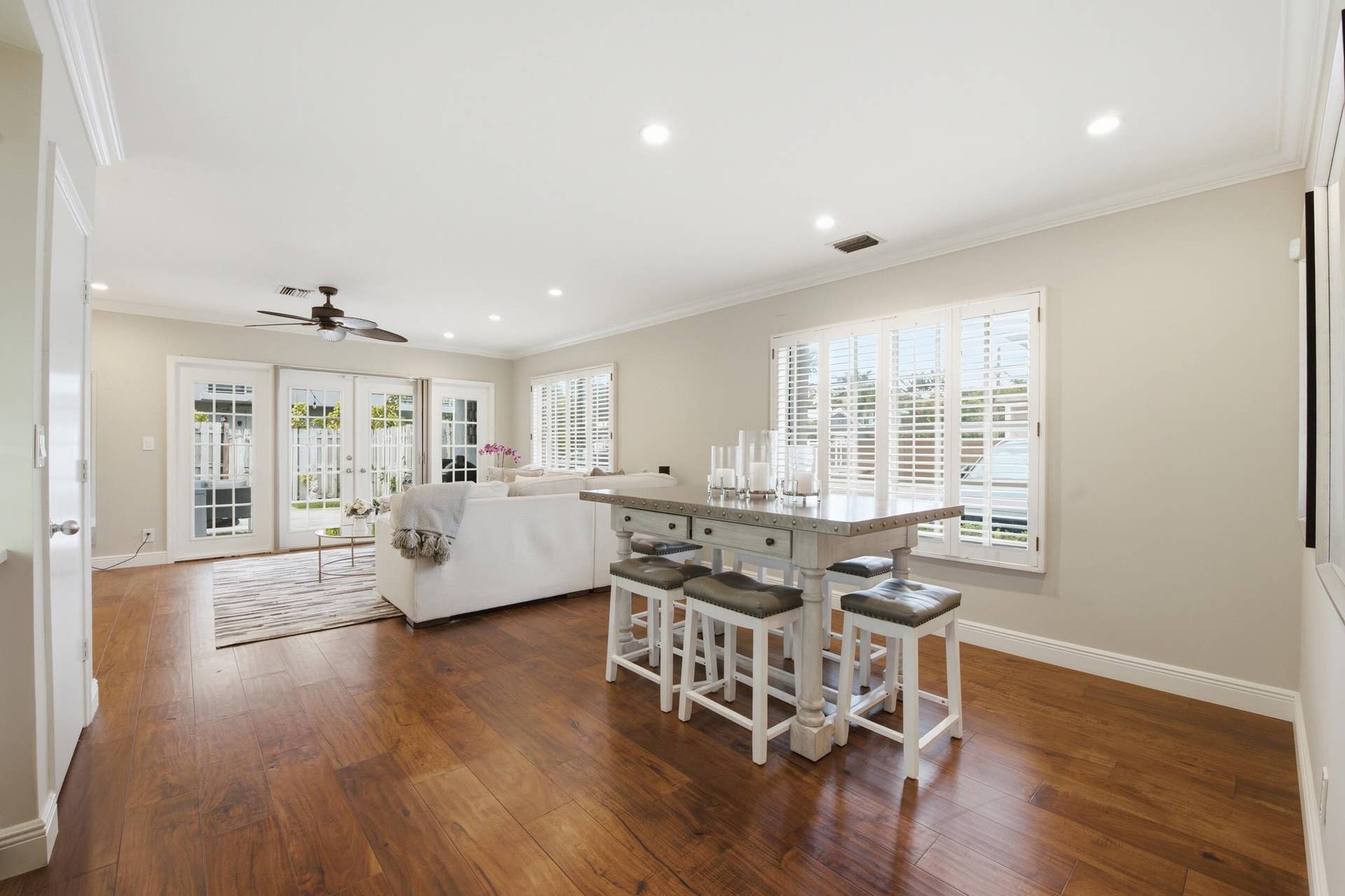 917 NE 3RD Street, #9, Fort Lauderdale, Fort Lauderdale, FL 33301 Dining area