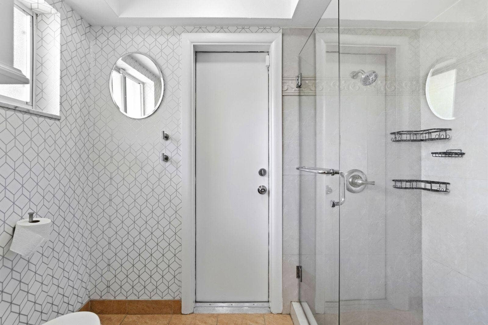 7381 SW 9TH Street, Plantation, FL 33317 Owner Cabana bath
