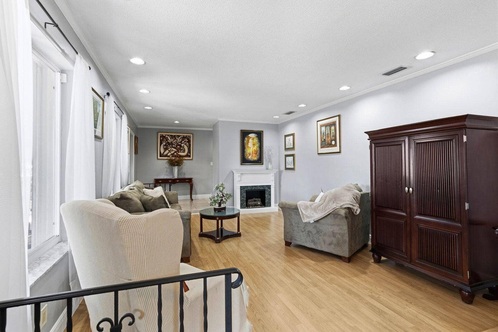 7381 SW 9TH Street, Plantation, FL 33317 zVxe_sAw