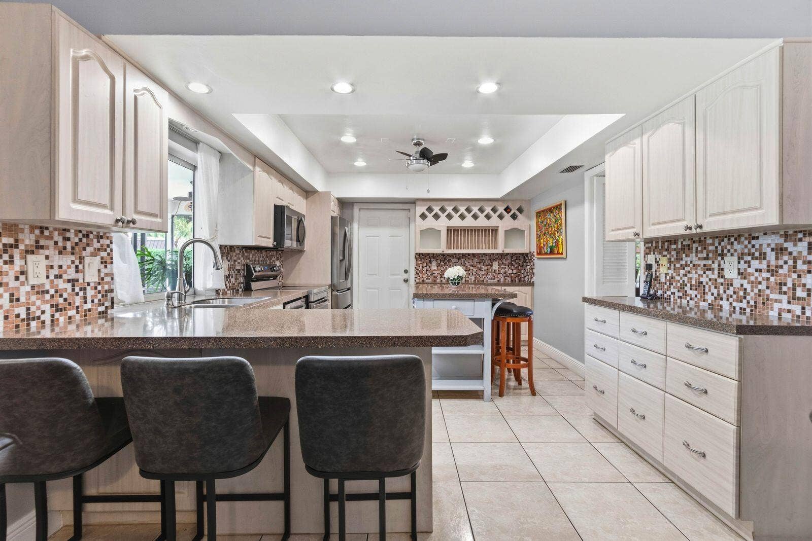 7381 SW 9TH Street, Plantation, FL 33317 BodBuYTA