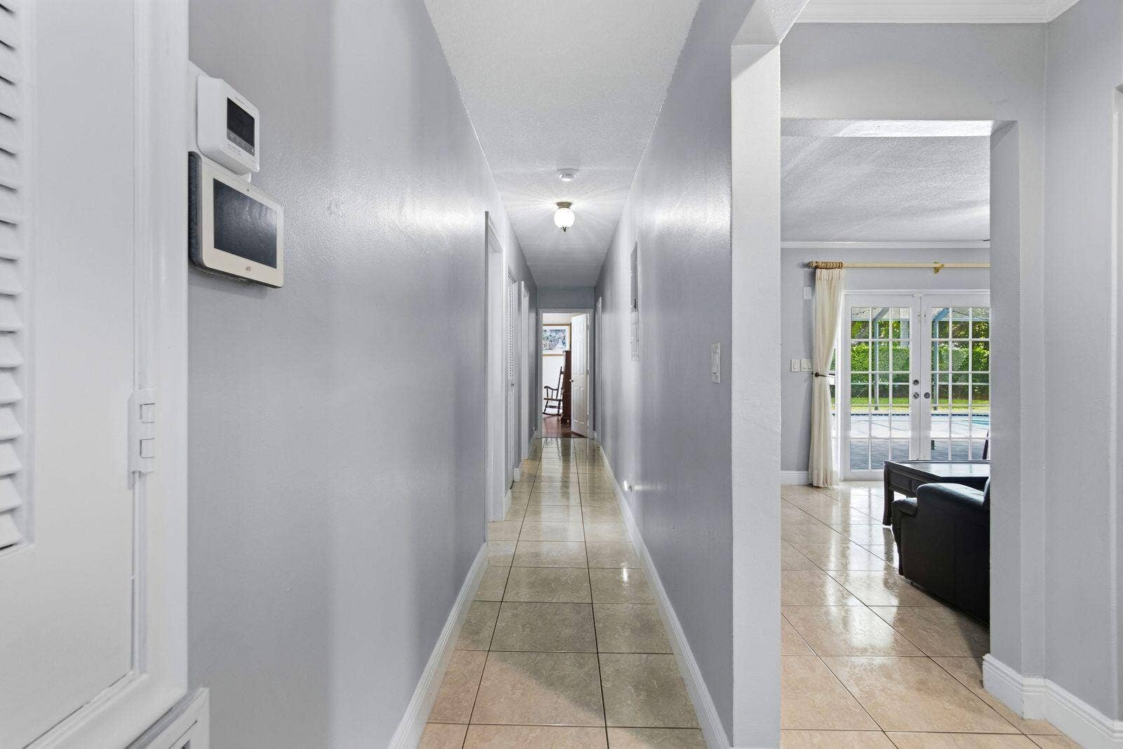 7381 SW 9TH Street, Plantation, FL 33317 1C8bQ3YQ