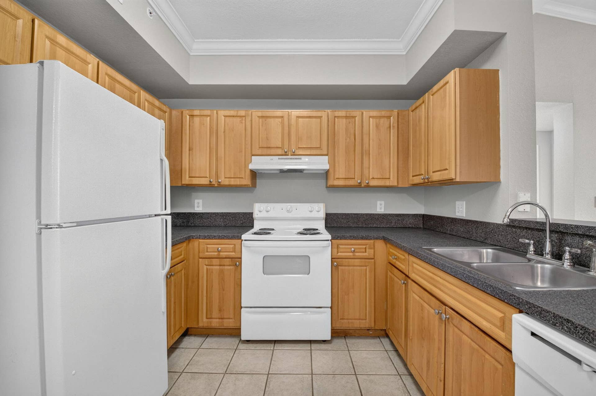 15125 Michelangelo Boulevard, #202, Delray Beach, FL 33446 13-web-or-mls-DSC_8502