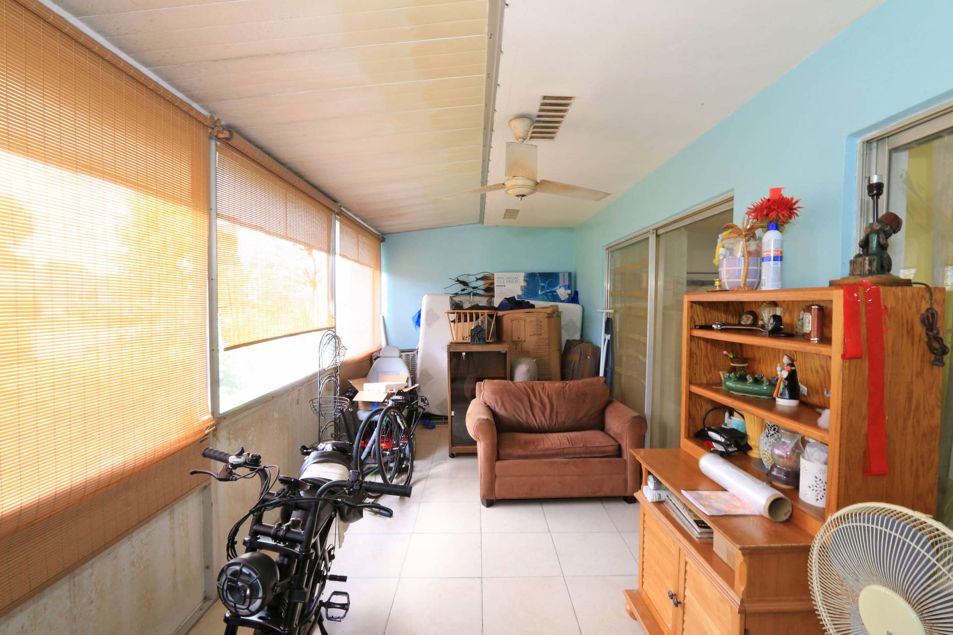 2886 Fernley Drive E, #91, West Palm Beach, FL 33415 Florida Room