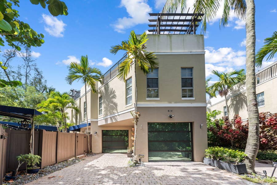 Property photo for 814 SW 10TH Street, #814, Fort Lauderdale, FL