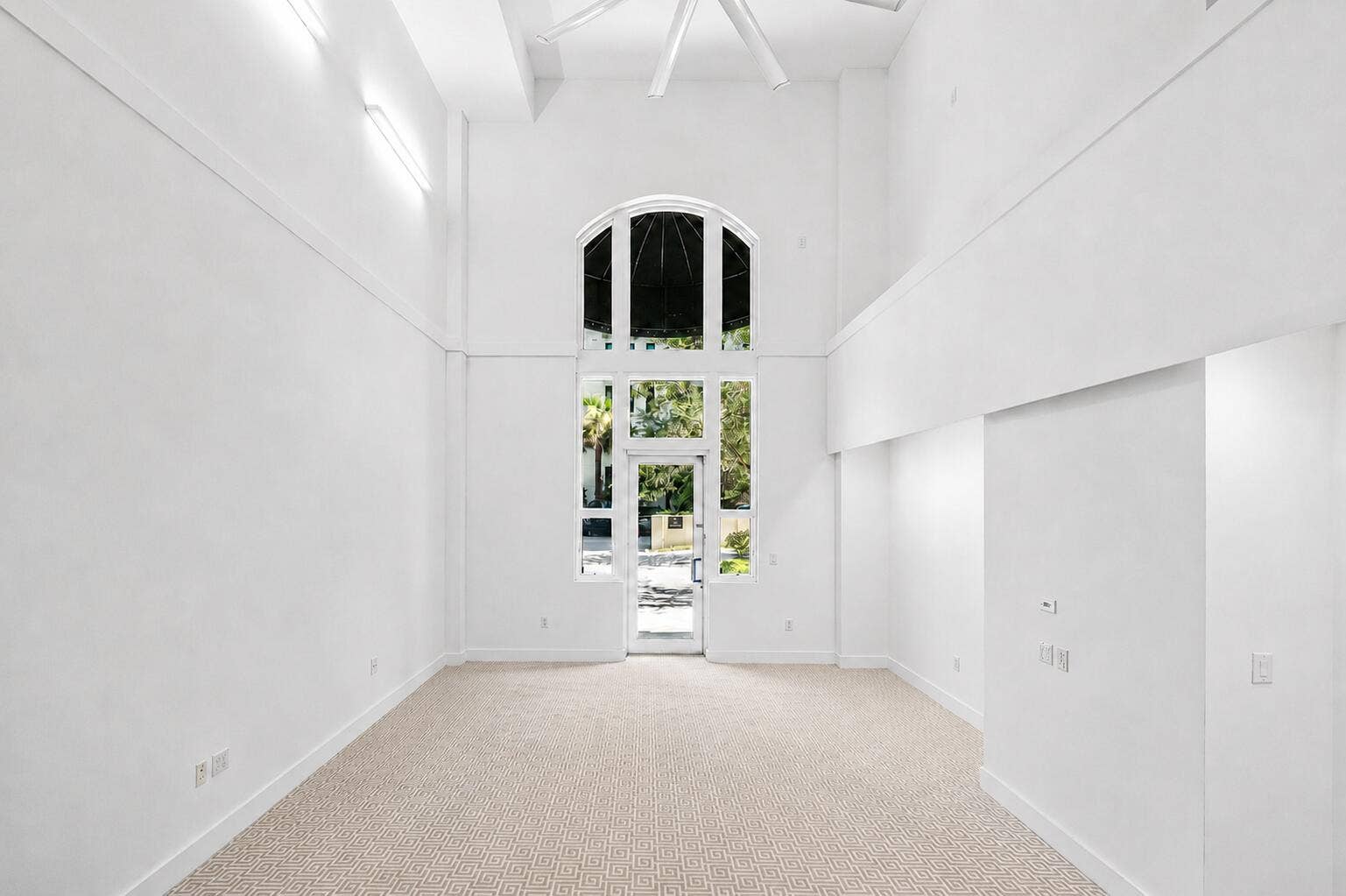 Large Open Work/Live Plan