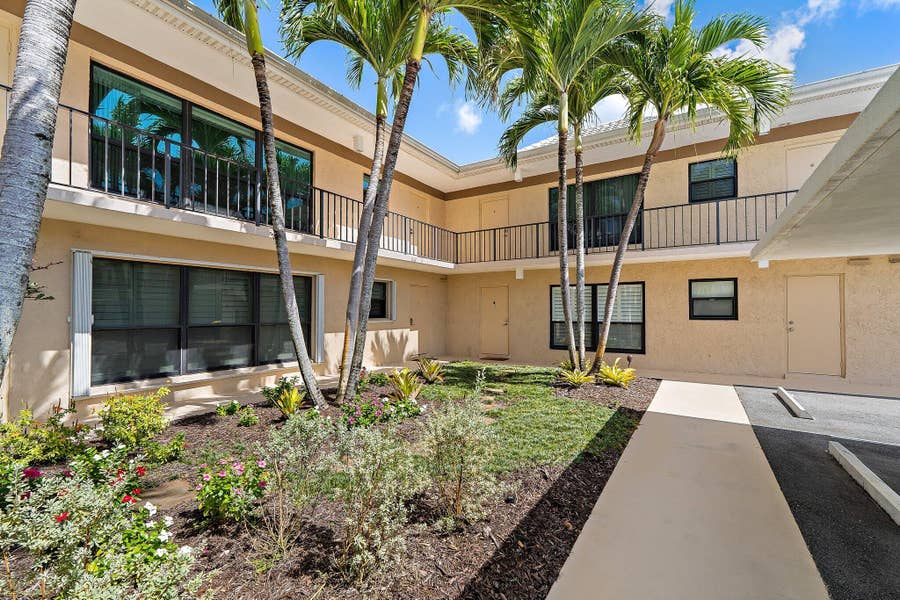Property photo for 1 SE Turtle Creek Drive, #A, Jupiter, FL