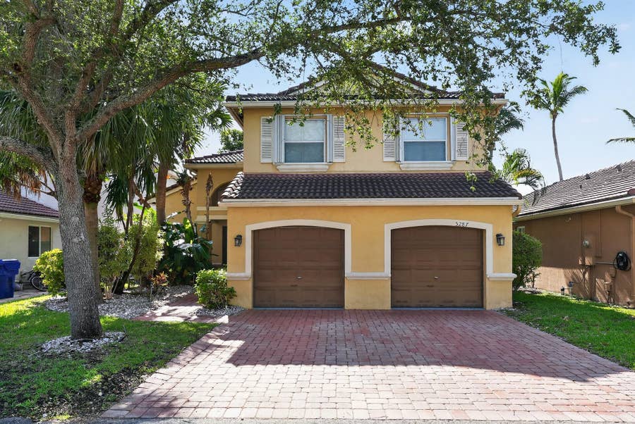 Property photo for 5287 SW 38th Way, Fort Lauderdale, FL