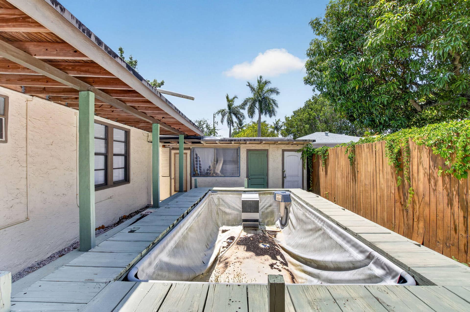 806 NE 2nd Avenue, Delray Beach, FL 33444 31-web-or-mls-DSC_1041