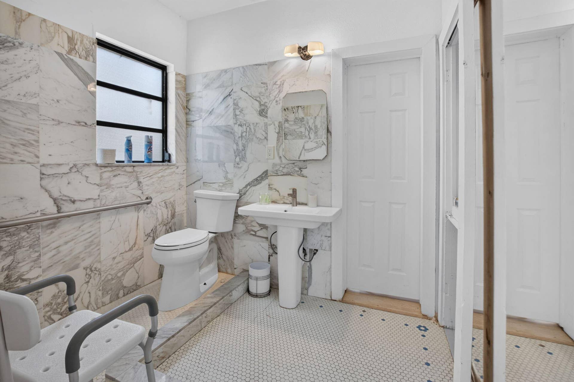806 NE 2nd Avenue, Delray Beach, FL 33444 26-web-or-mls-DSC_1151