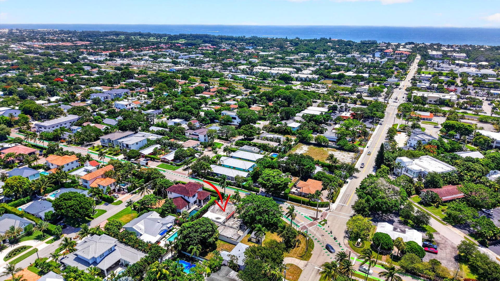 806 NE 2nd Avenue, Delray Beach, FL 33444 53-web-or-mls-DJI_20260720122911_0312_D