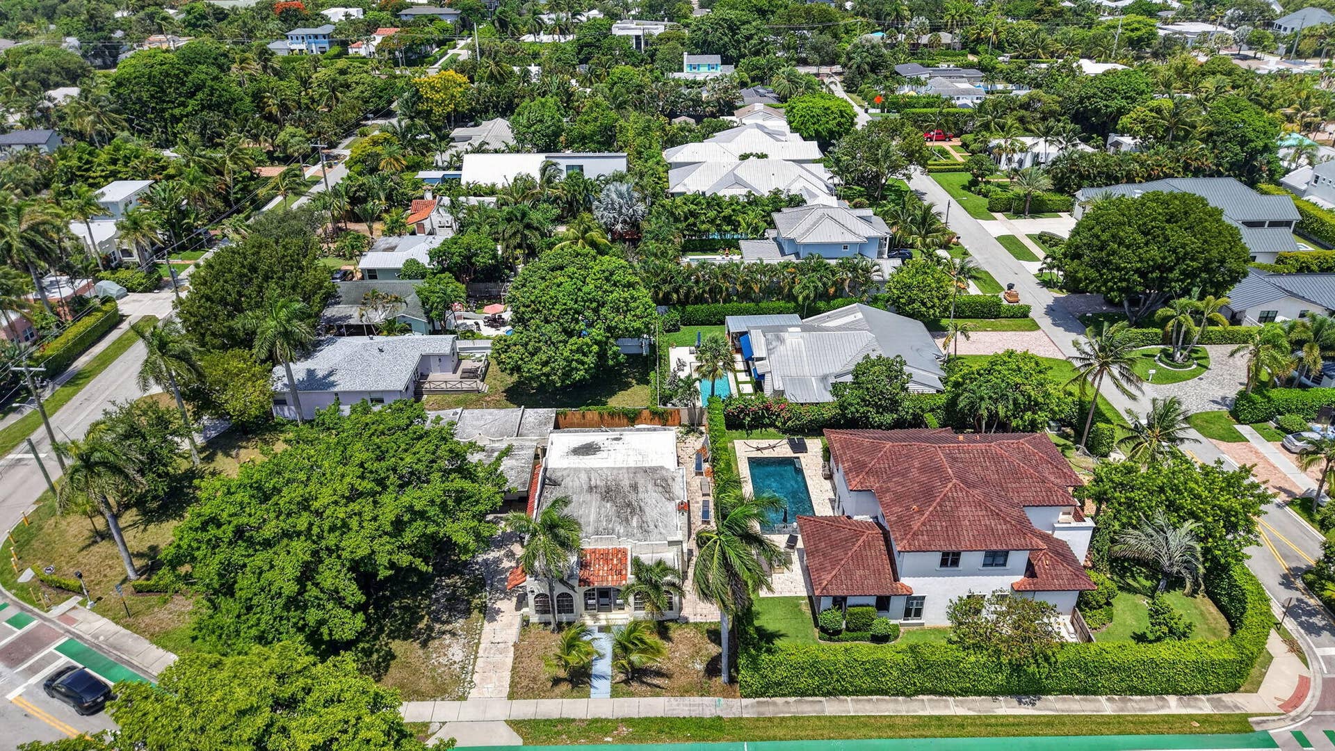 806 NE 2nd Avenue, Delray Beach, FL 33444 45-web-or-mls-DJI_20260720122734_0272_D