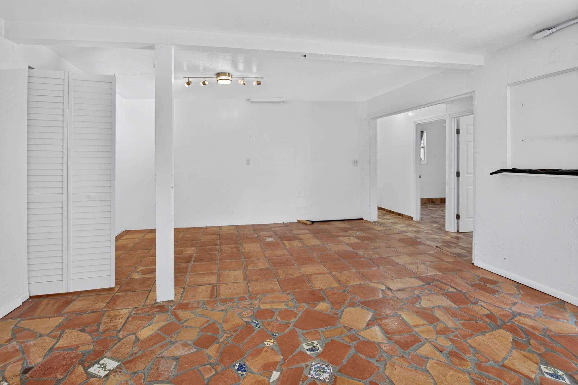 806 NE 2nd Avenue, Delray Beach, FL 33444 38-web-or-mls-DSC_1191