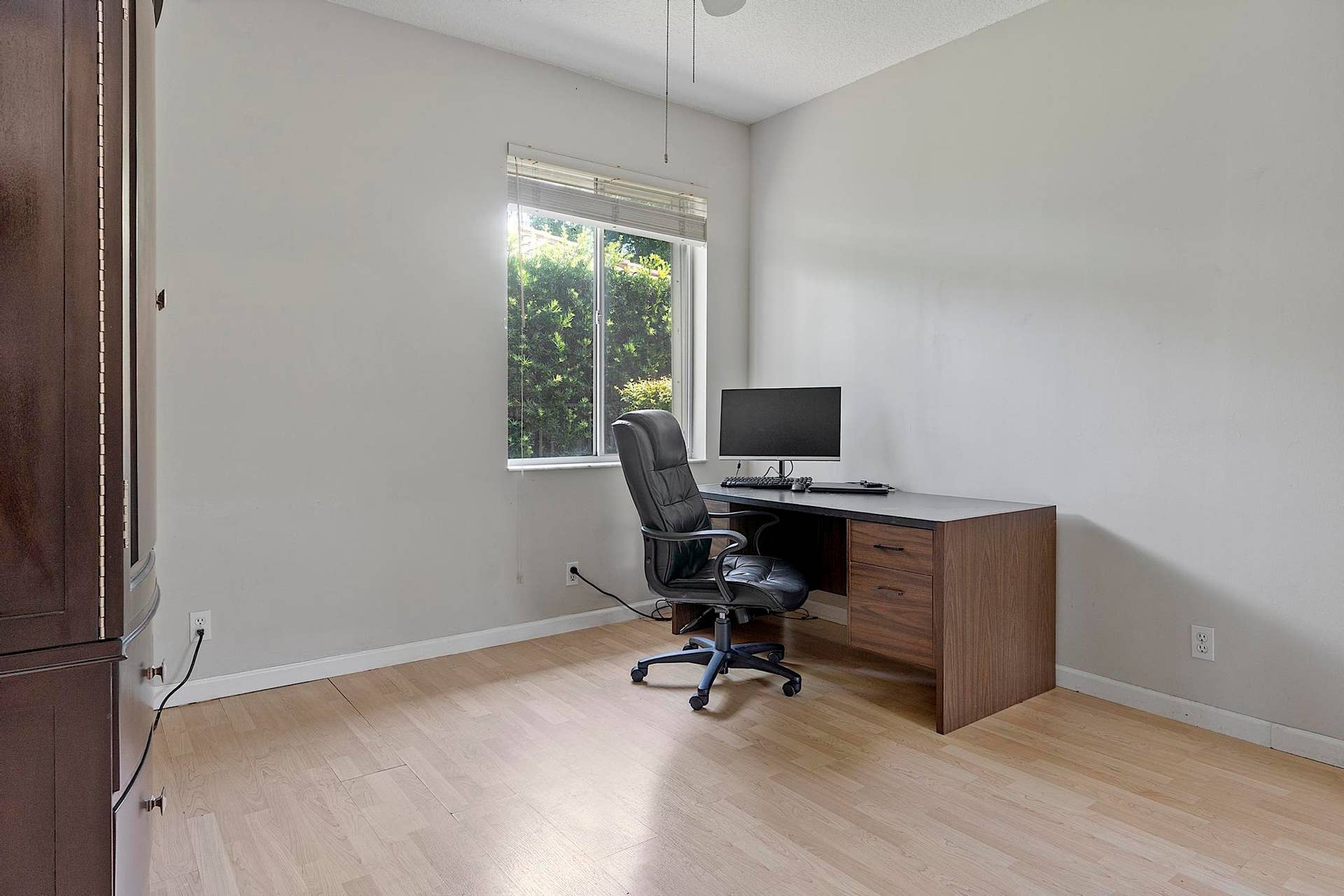 875 Bayside Lane weston FL- - 040
