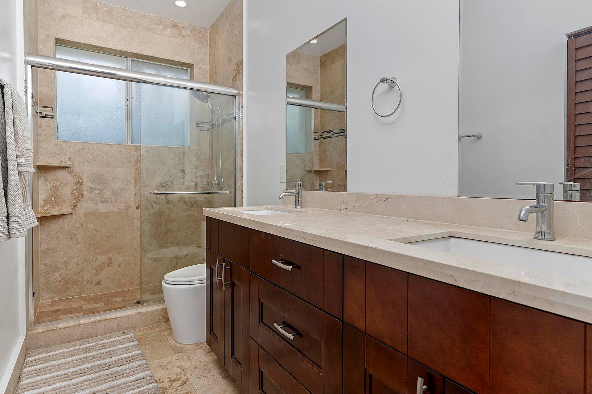 875 Bayside Lane weston FL- - 042