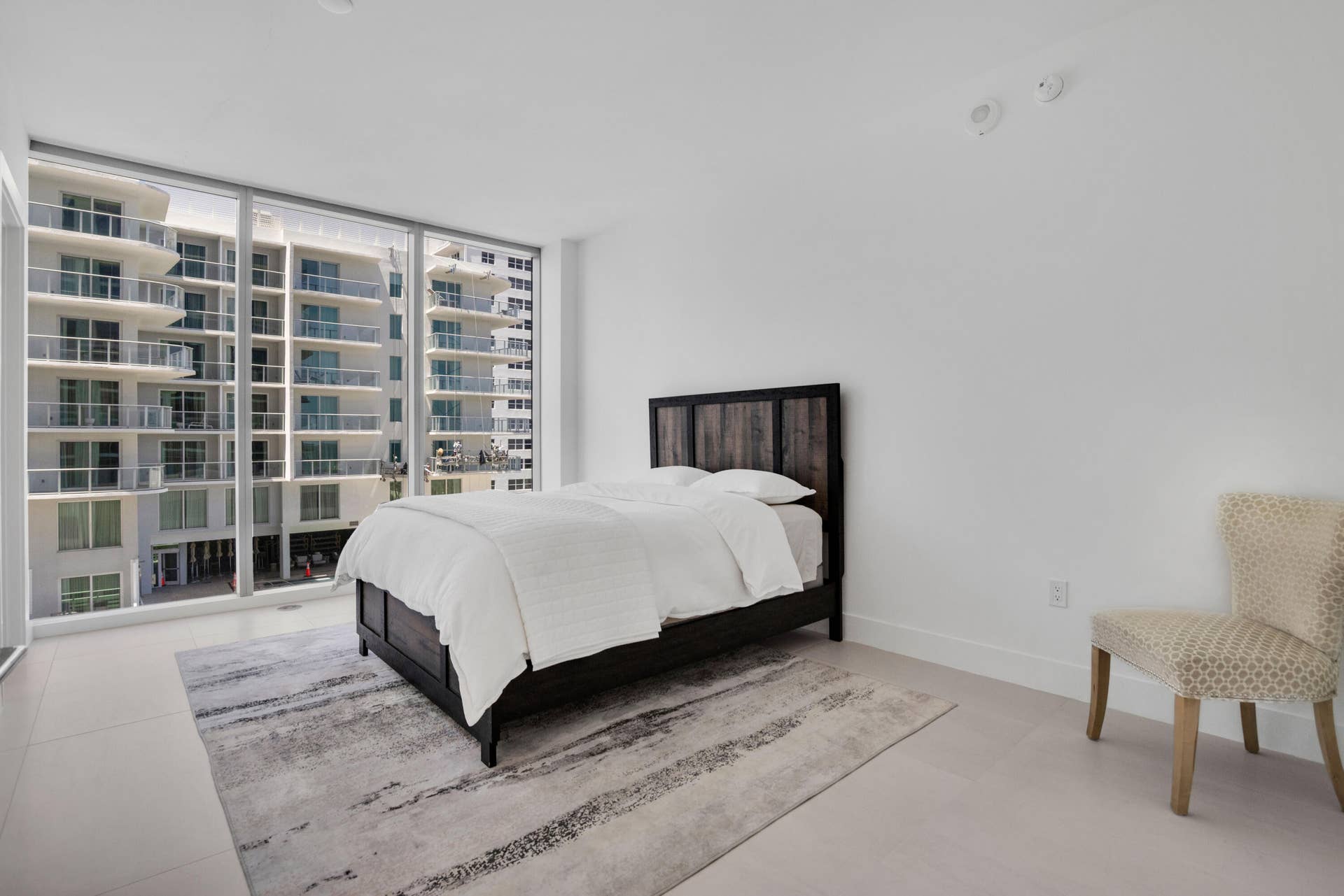 151 N Seabreeze Boulevard N, #Unit 504, Fort Lauderdale, FL 33304 151 N Seabreeze Blvd unit 504-27