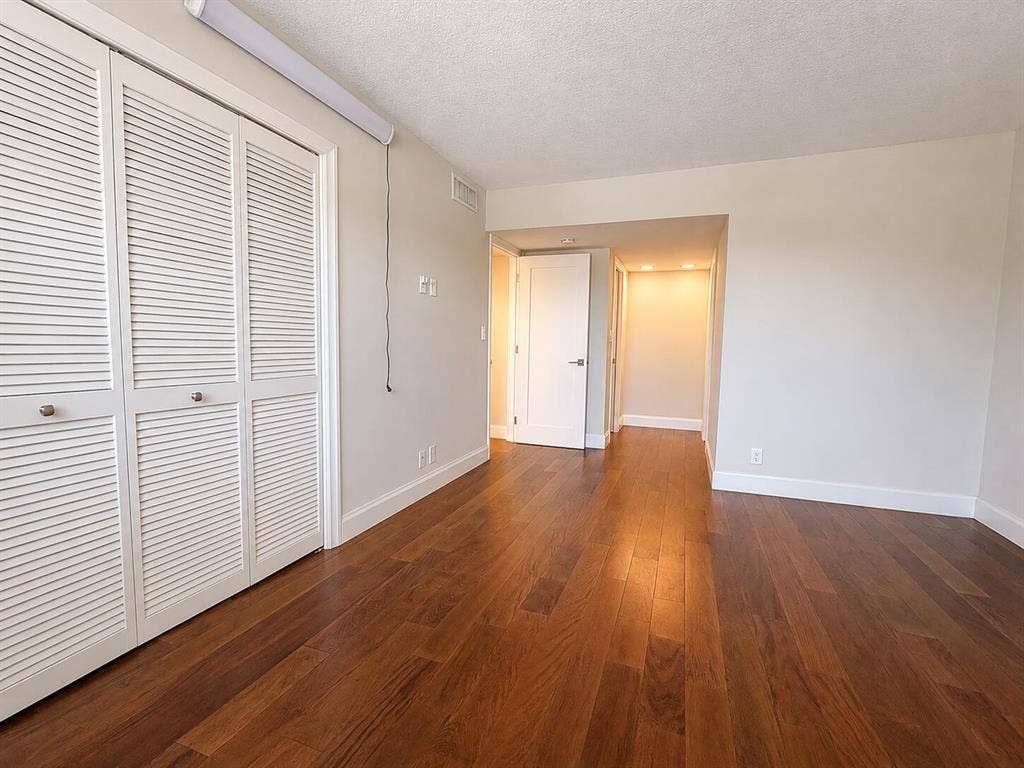 4030 W PALM AIRE Drive, #402, Pompano Beach, FL 33069 13