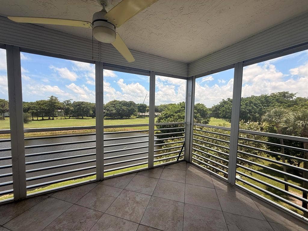 4030 W PALM AIRE Drive, #402, Pompano Beach, FL 33069 15