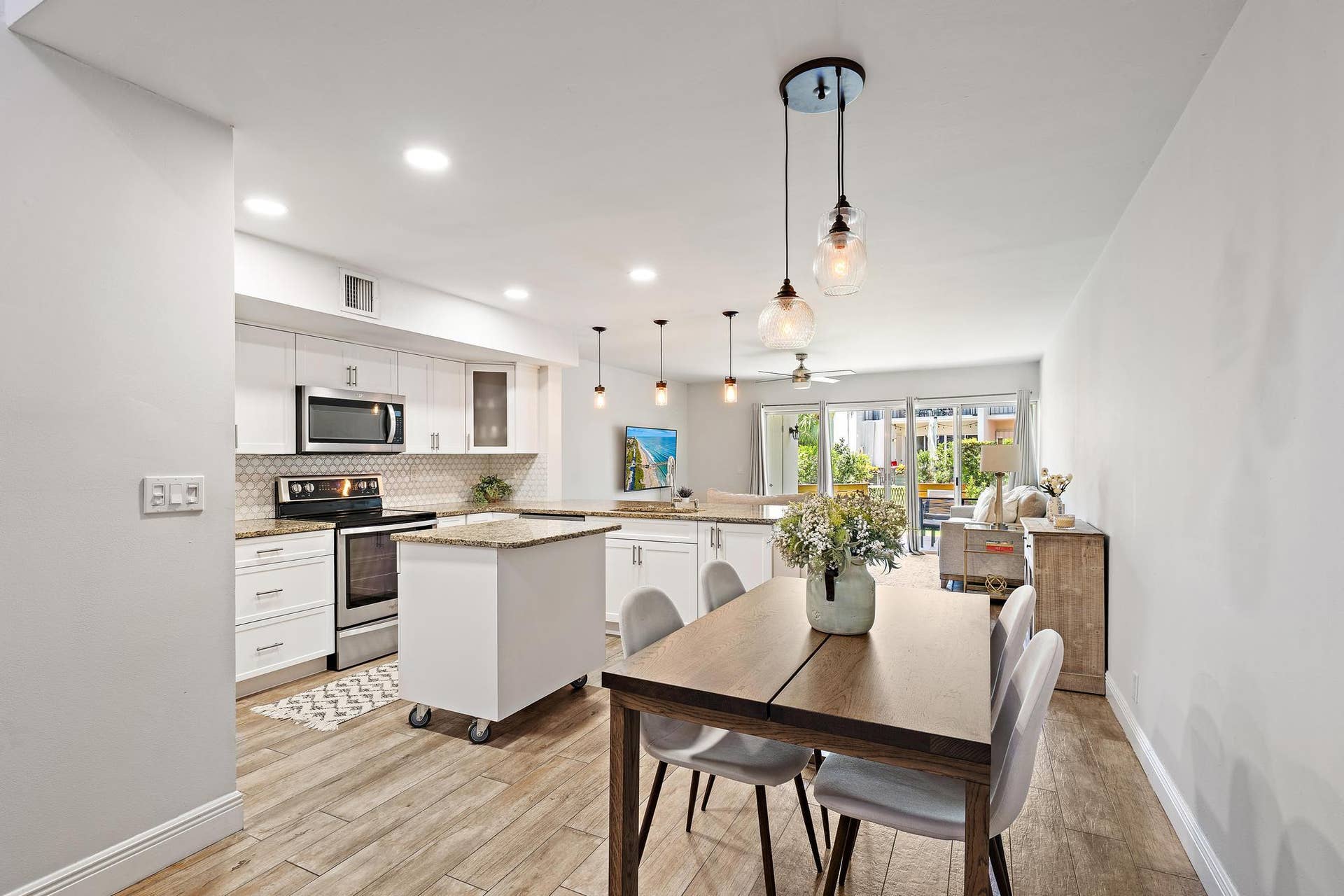 388 Golfview Road, #H, North Palm Beach, North Palm Beach, FL 33408 388 Golfview Rd apt h-3