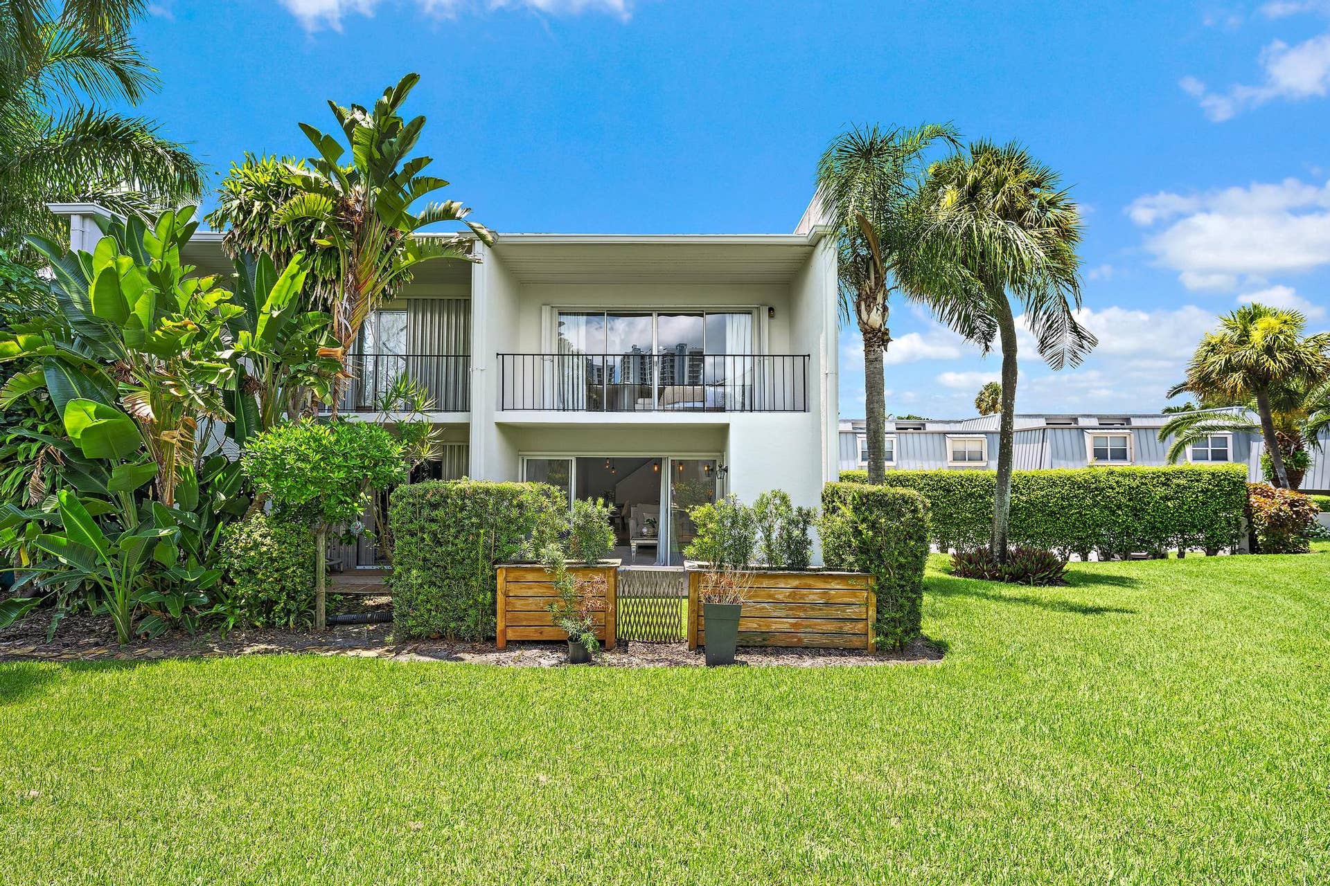388 Golfview Road, #H, North Palm Beach, North Palm Beach, FL 33408 388 Golfview Rd apt h-22