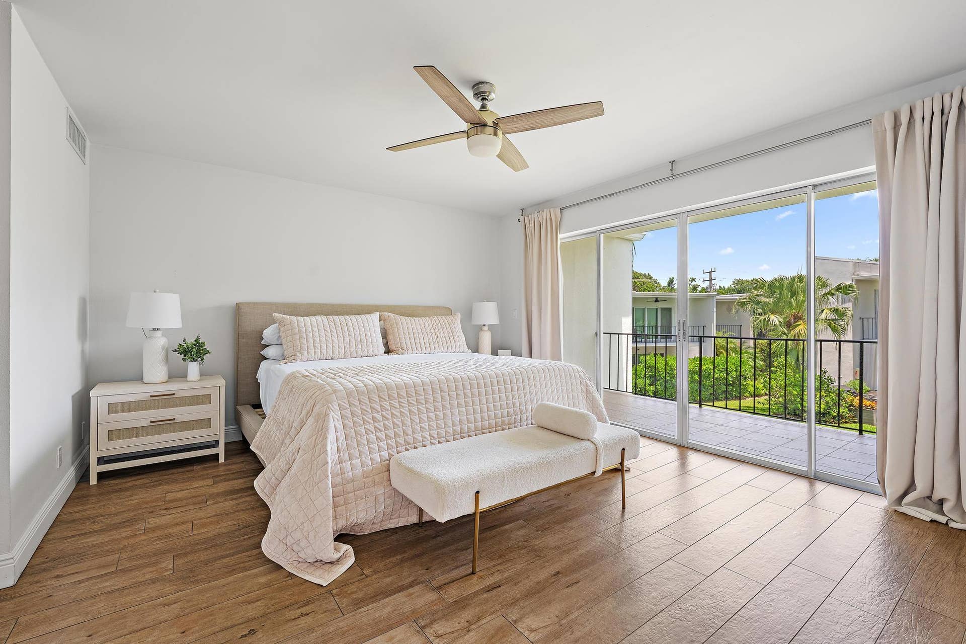 388 Golfview Road, #H, North Palm Beach, North Palm Beach, FL 33408 388 Golfview Rd apt h-17