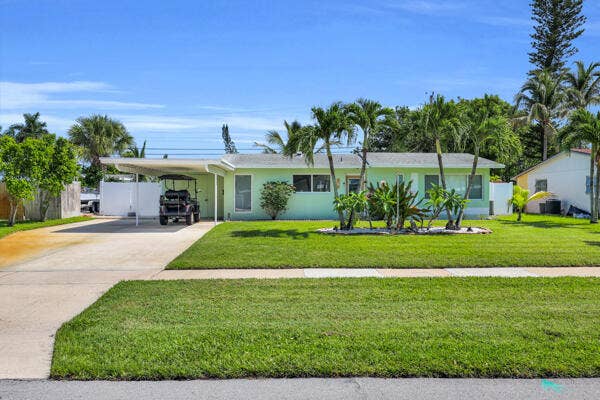 Property photo for 804 N Cinnamon Road, North Palm Beach, FL