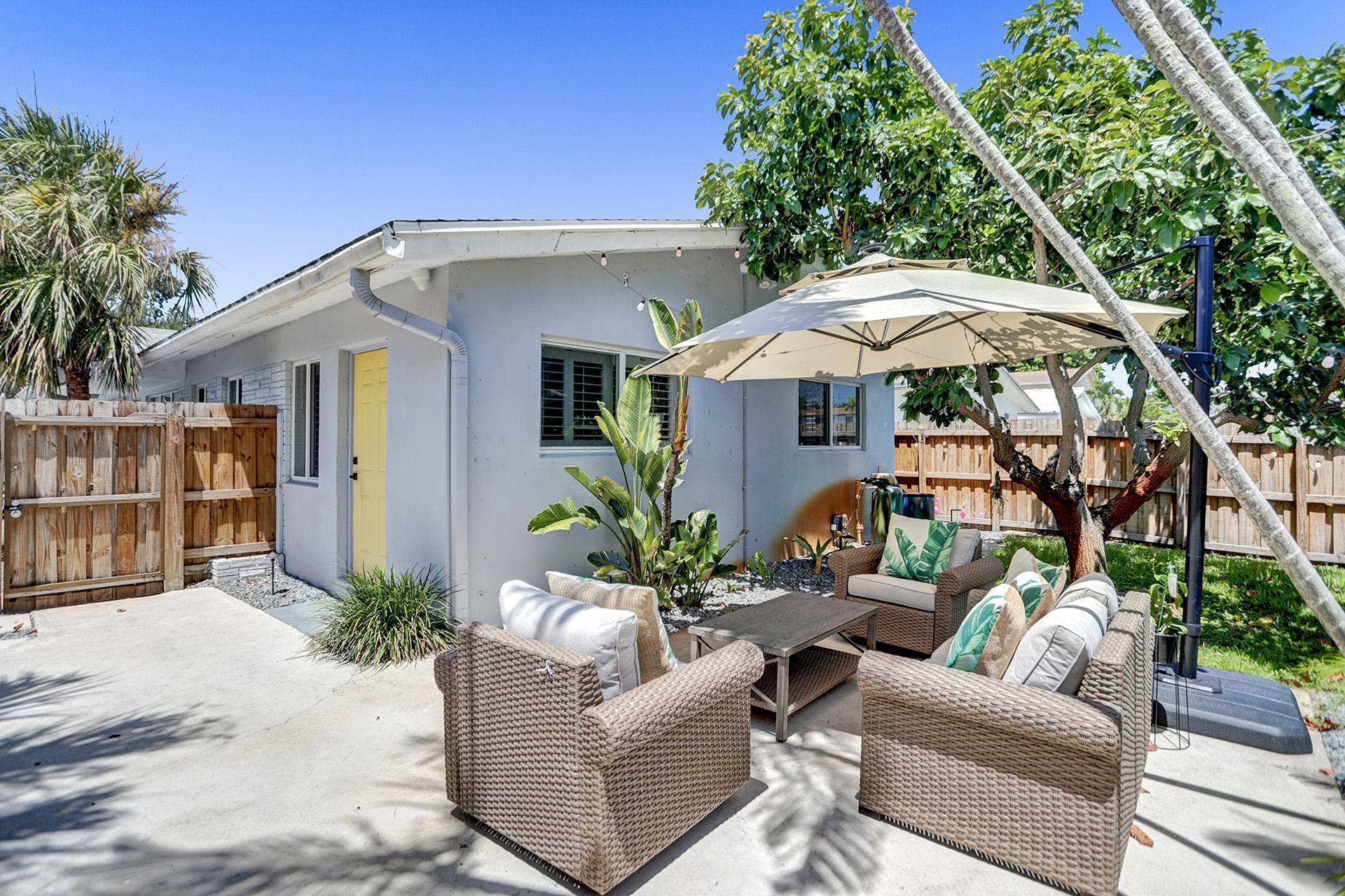 2500 NW 3RD Avenue, #1-4, Wilton Manors, FL 33311 DSC01260