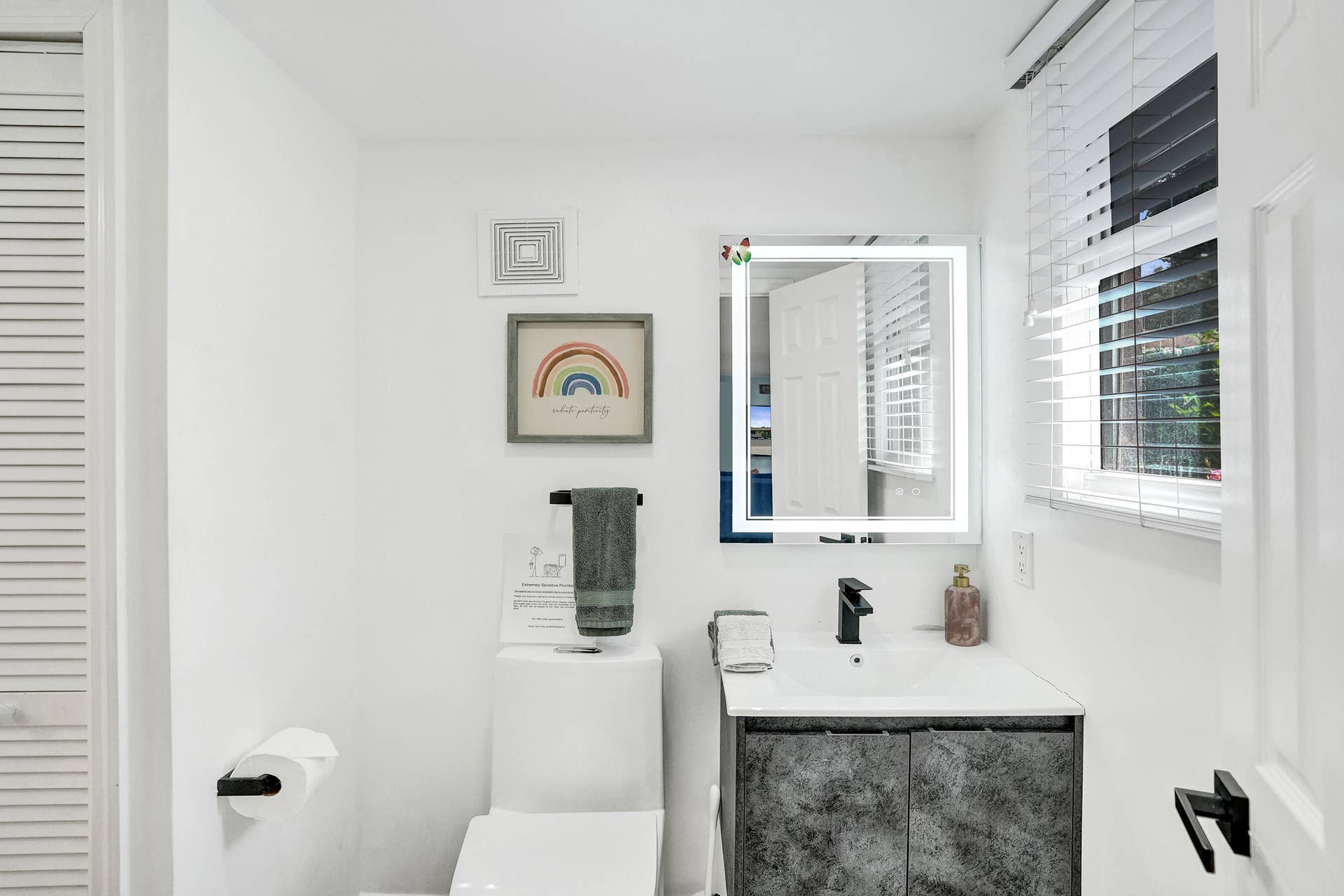 2500 NW 3RD Avenue, #1-4, Wilton Manors, FL 33311 DSC01074