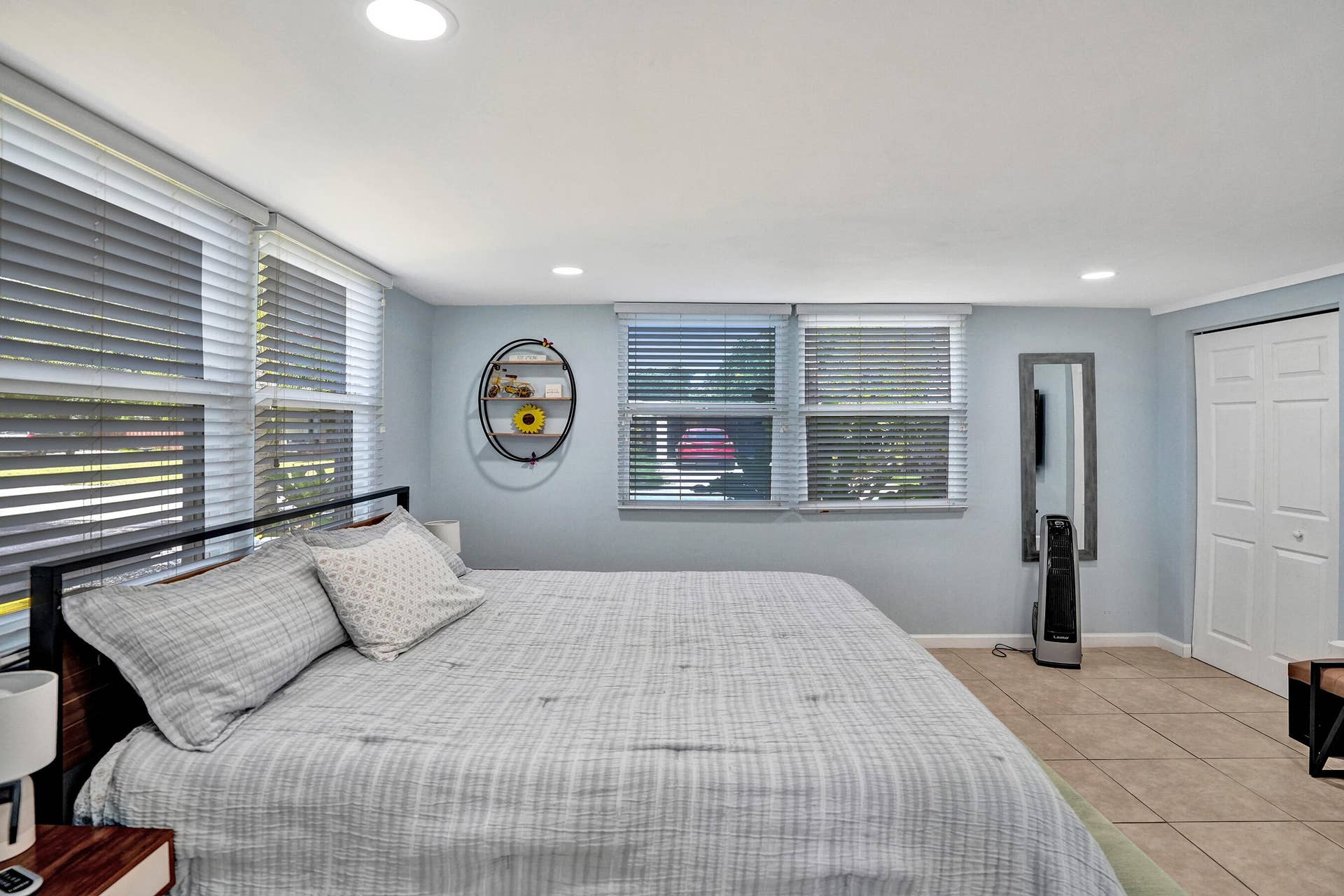 2500 NW 3RD Avenue, #1-4, Wilton Manors, FL 33311 DSC01080