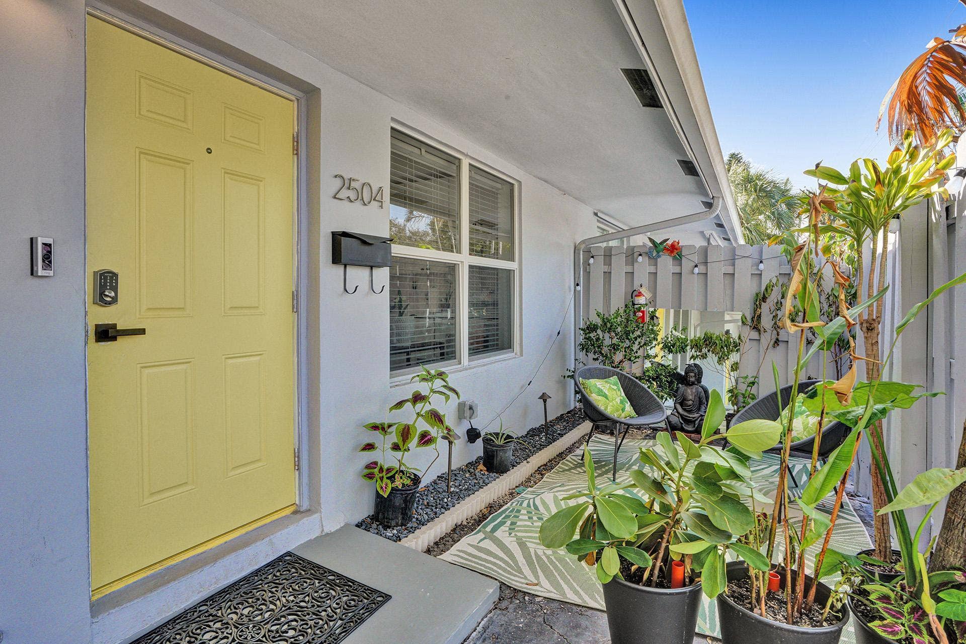 2500 NW 3RD Avenue, #1-4, Wilton Manors, FL 33311 DSC01179