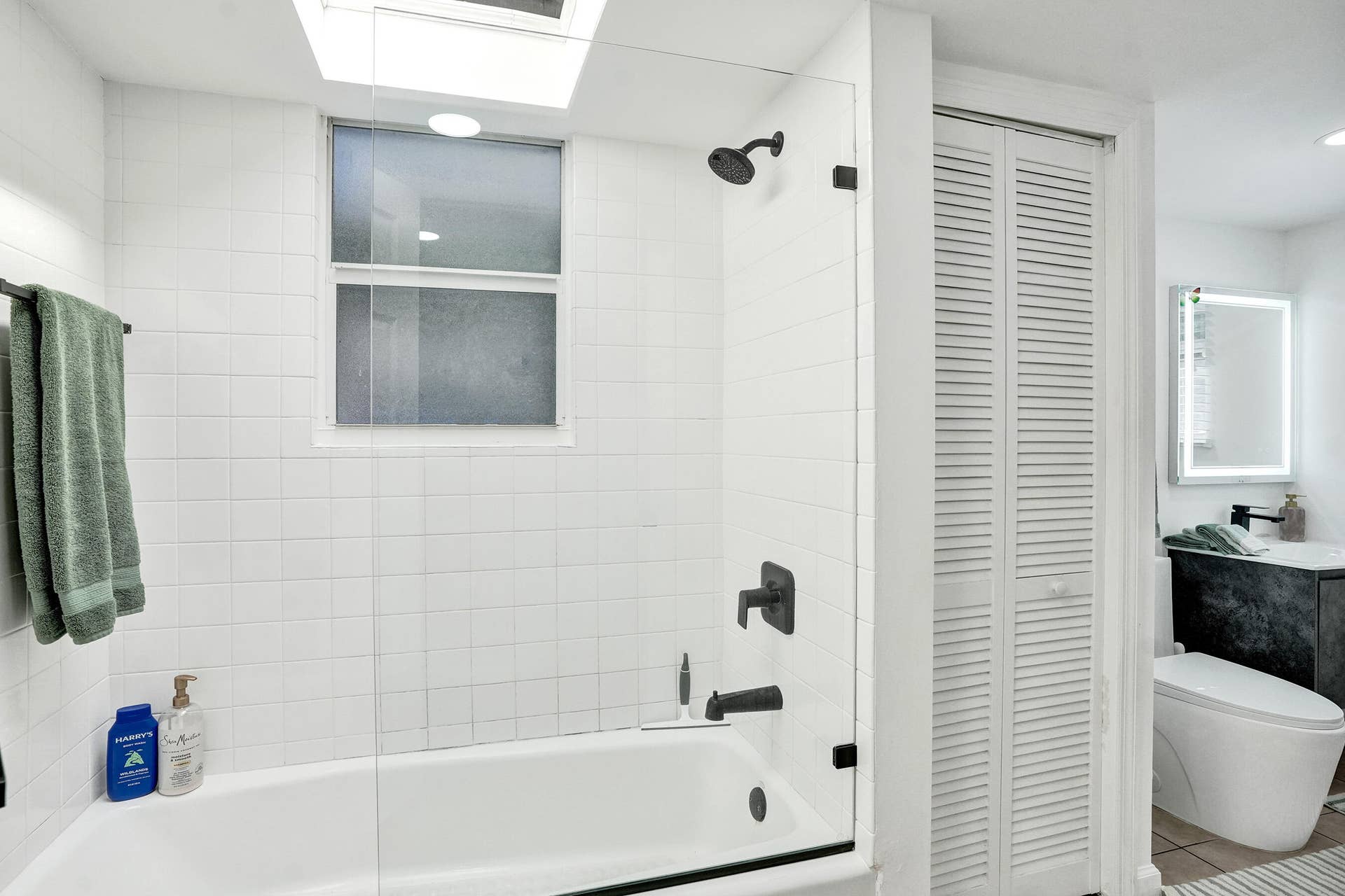 2500 NW 3RD Avenue, #1-4, Wilton Manors, FL 33311 DSC01092