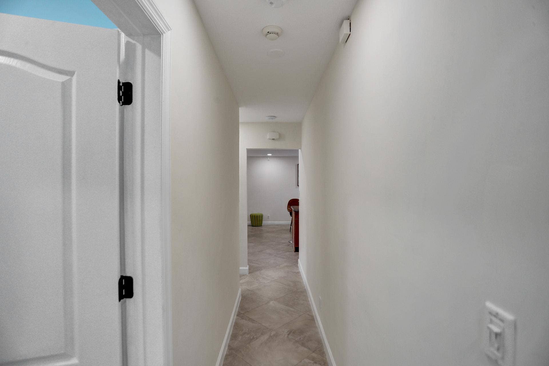 2500 NW 3RD Avenue, #1-4, Wilton Manors, FL 33311 DSC01236