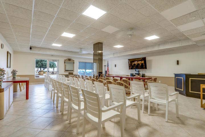 3450 S Ocean Boulevard, #418, Palm Beach, FL 33480 Patrician social room