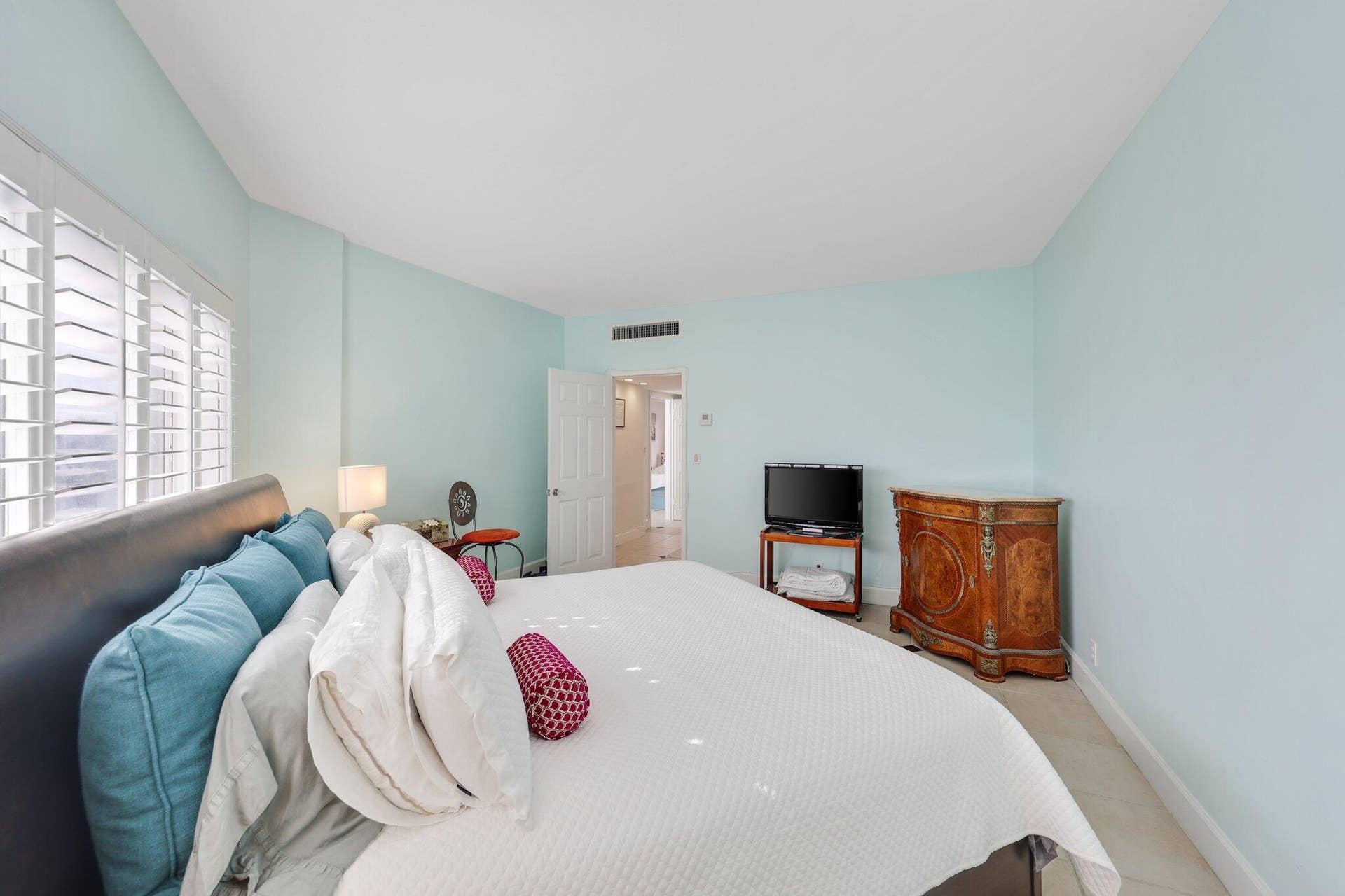 333 SUNSET Drive, #501, Fort Lauderdale, FL 33301 333 Sunset Dr - 30.jpg-SMALL